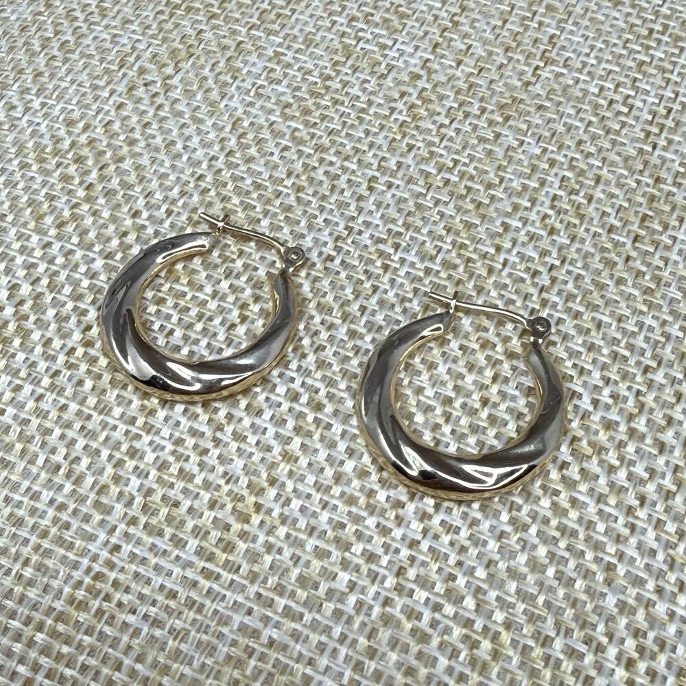 MA Israel 14K Yellow Gold Twist Hoop Earrings Michael Anthony 1.2 Grams - Picture 2 of 7